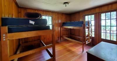 Lodge building bedroom 2 with twin bunk beds